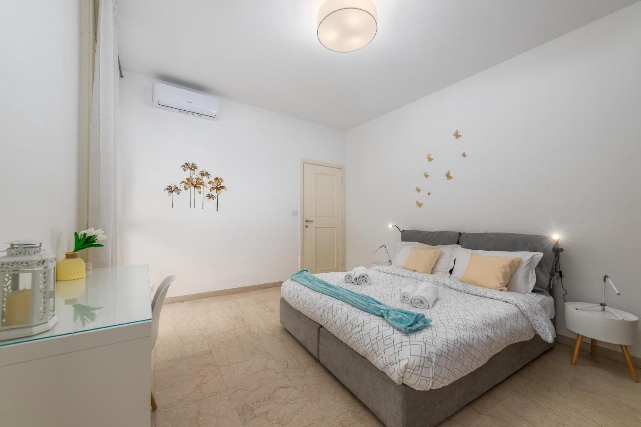 Niguarda-Zara Xxl Home,Two Balconies,Wifi,Family 米兰 外观 照片